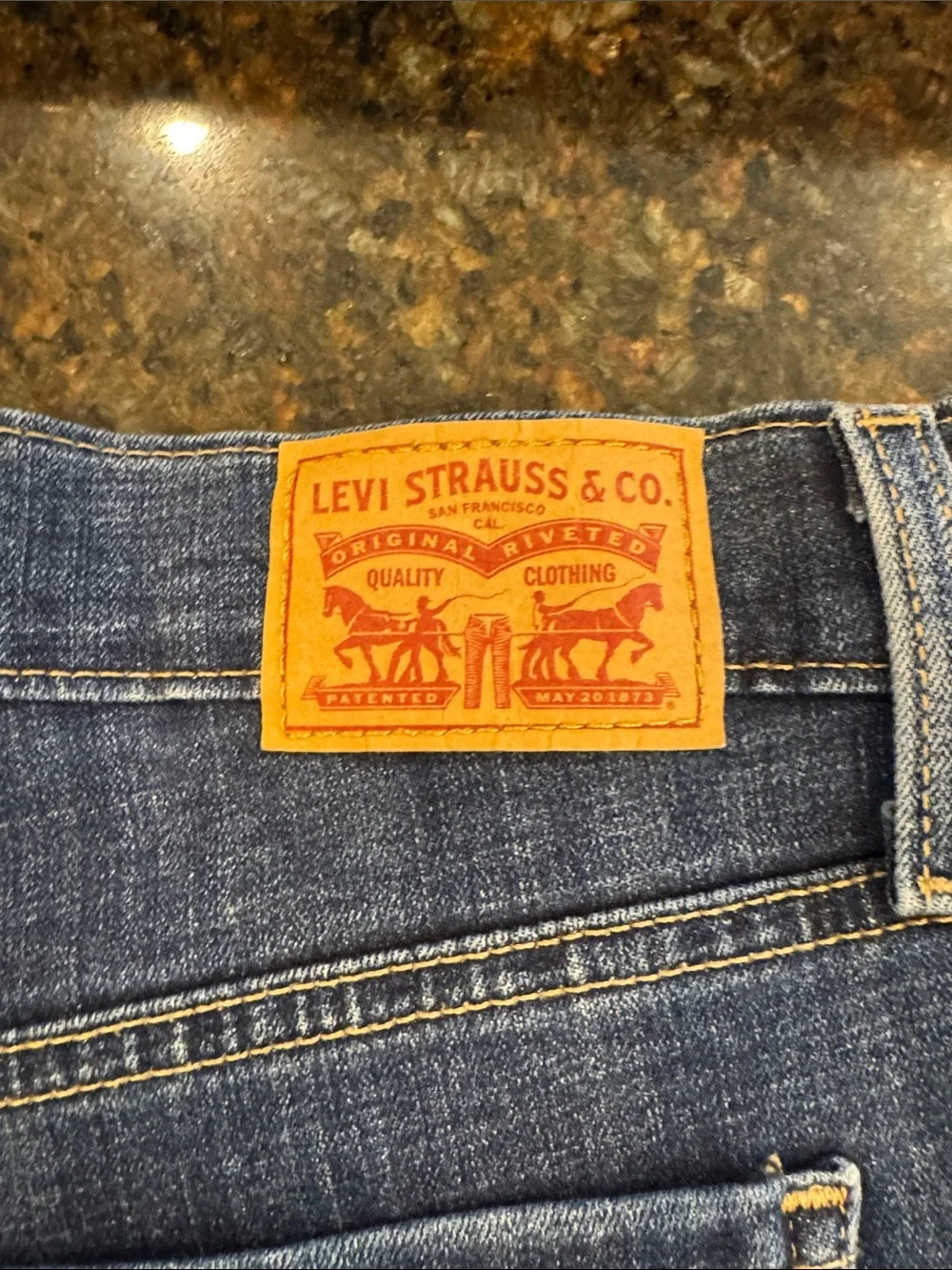 Levi's Dark Blue Denim Rolled-Hem Women's Shorts